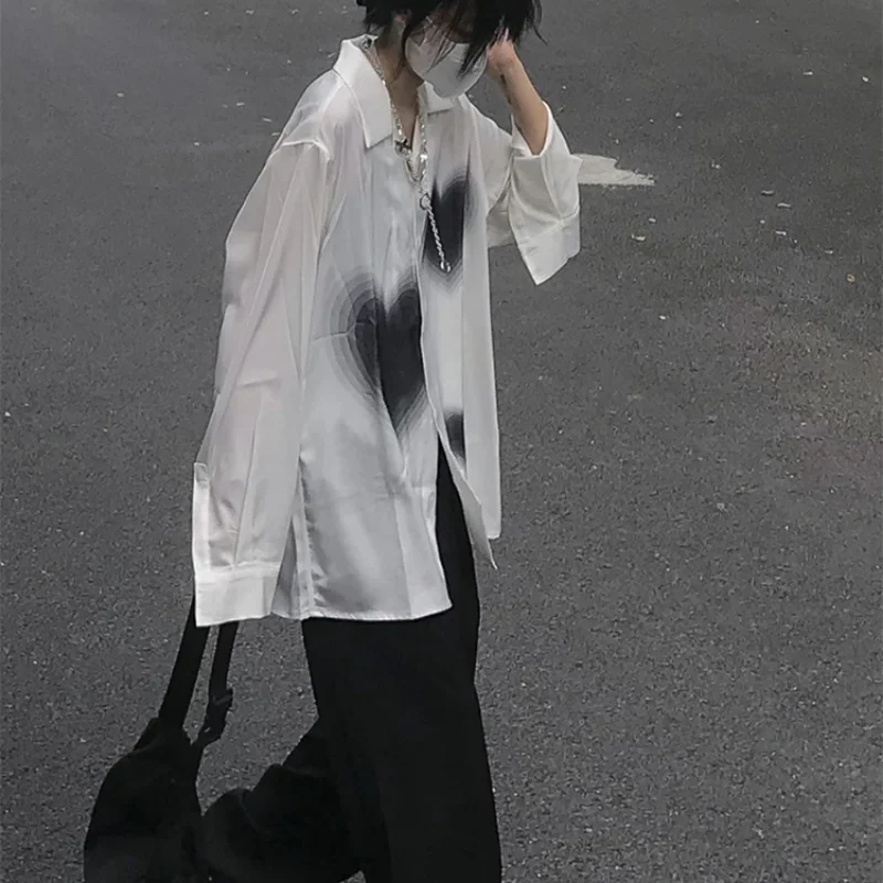 

Gradual Color White Heart Print White Shirts Fashion Casual Couples Lapel Loose Korean Women Tops Blouse Femmes Tops Mujer
