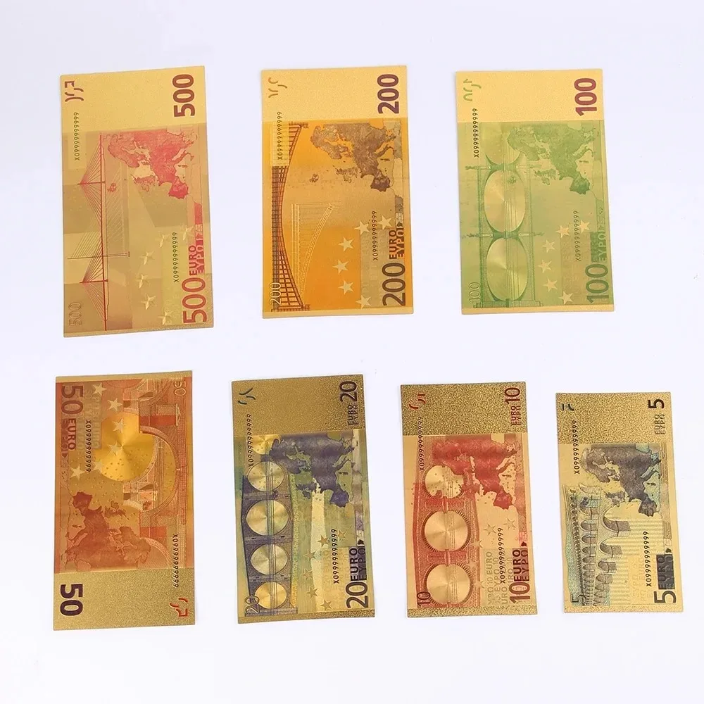 

Набор из 7 золотых банкнот