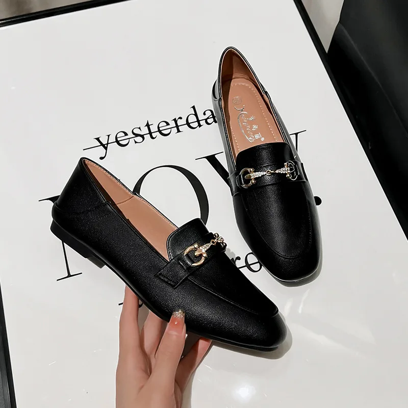 Summer Women Sandals Loafers Slip On Slipper Leather Flat Shoes Casual Buckles for Women Lady