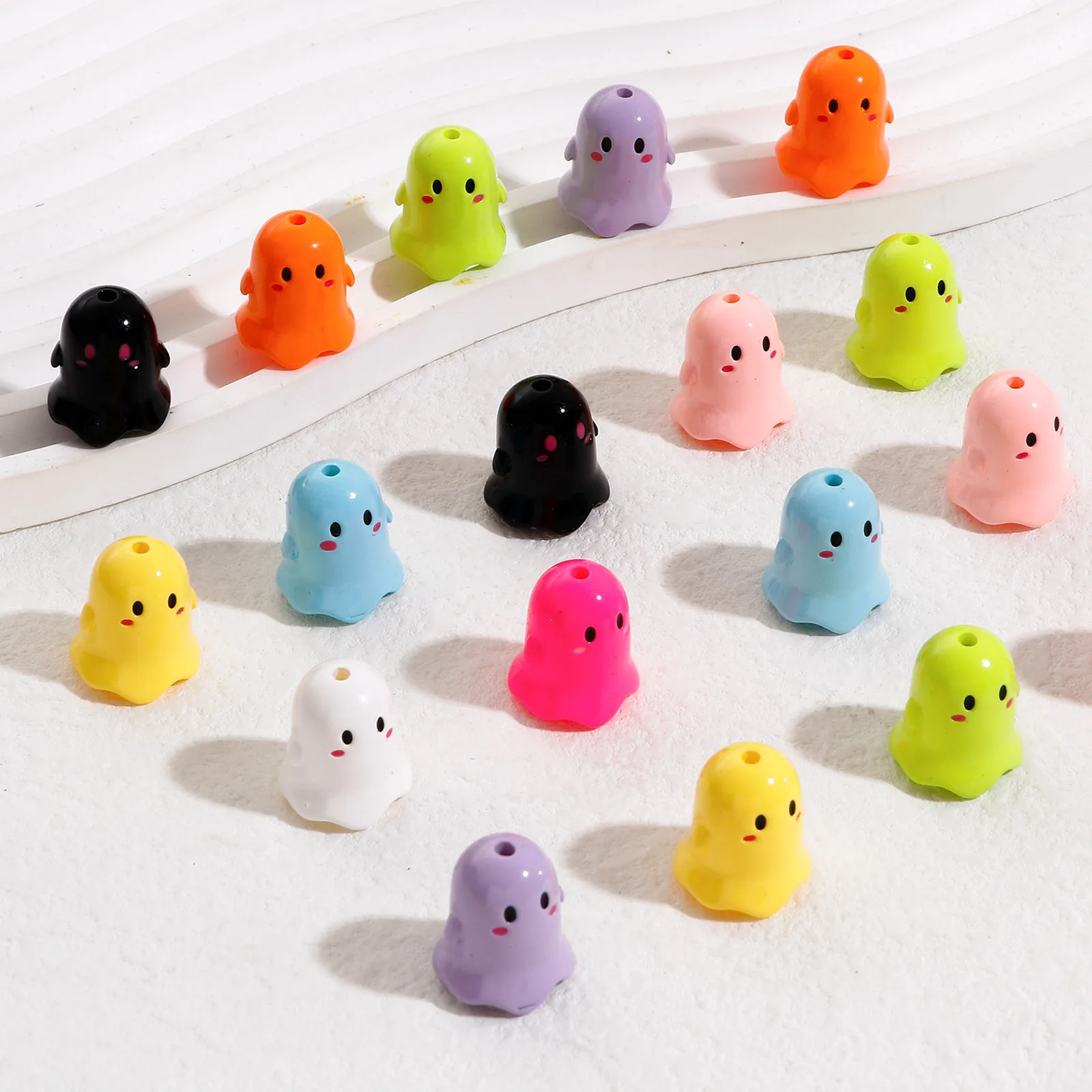 

5pcs Halloween Beads Acrylic Multicolor Halloween Ghost Painted Beads For DIY Charm Jewelry Making 17mm x 15mm, Hole:1.8mm