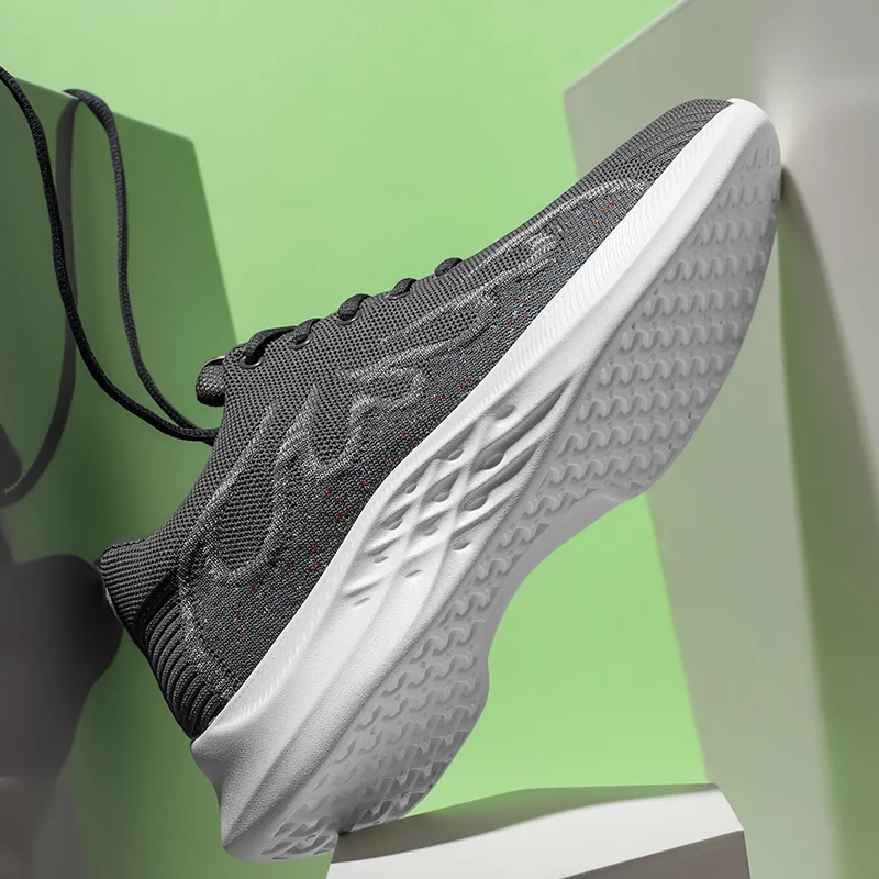 Men's Spring And Summer Fashion Casual Mesh Breathable Shoes Lightweight Soft Vulcanized Shoes High Quality Sports Shoes