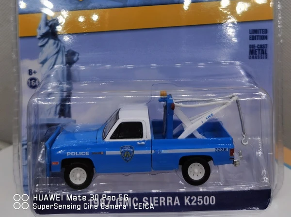 

NEW GREENLIGHT 1:64 1987 GMC SIERRA K2500 полицейский автомобиль Нью-Йорка демонтаж трактора коллекция металлических литых моделей автомобилей