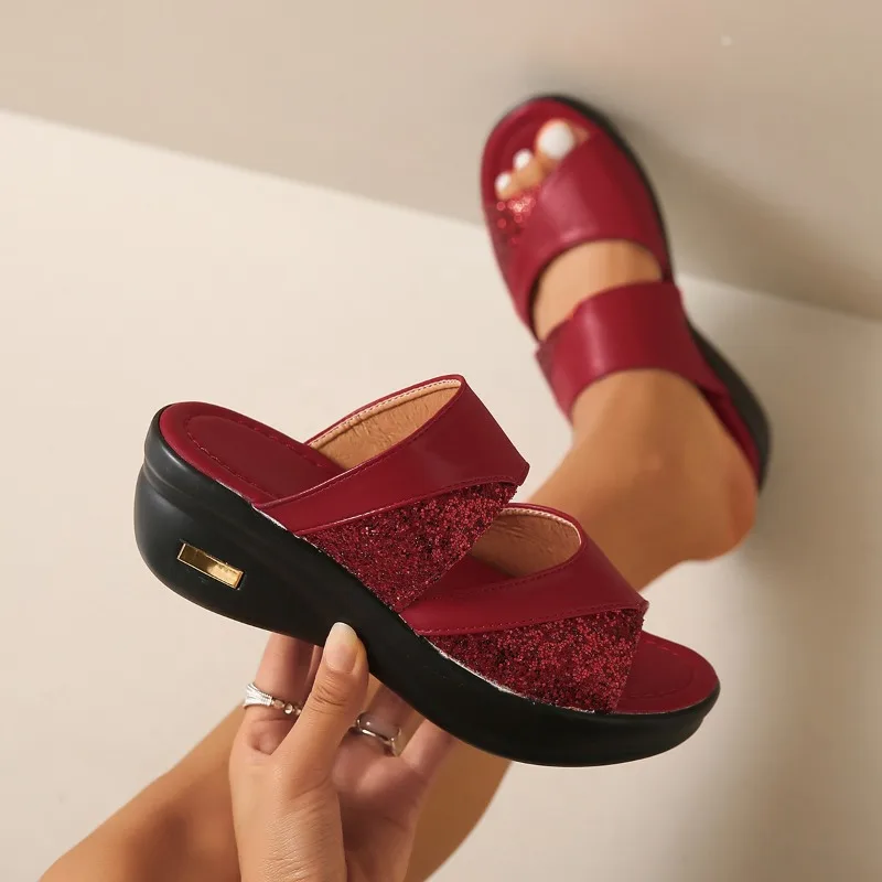 Женские туфли-лодочки с открытым носком на платформе