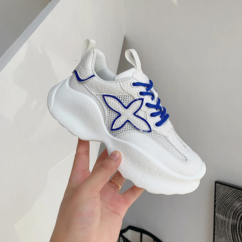 

Women Sneakers Lace Up Leather Patchwork Flat Shoes For Women 2022 New Casual Couple Shoes sapatos femininos