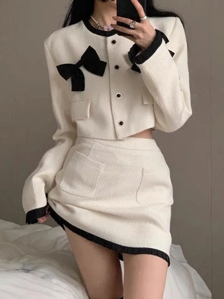 

Small Fragrance Tweed Suit Women Bow Short Jacket Coat + Skirt Suits Korean Sweet French Vintage Two Piece Set 2022 Spring New
