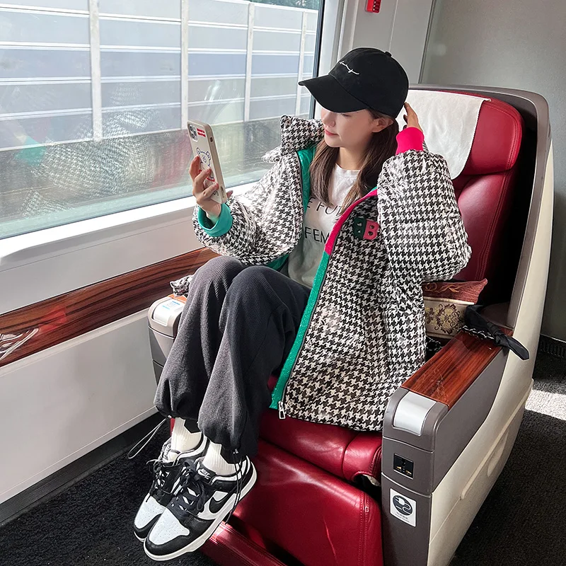 Women Black Plaid Down Jacket Winter Fashion Contrasting Colors Short Windproof Warm Thicken Coat Hooded Puffer Outwear Tops