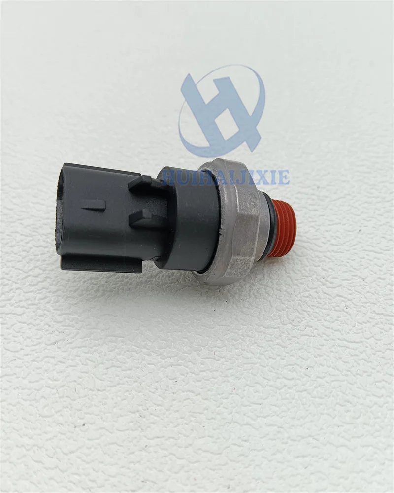 Фото Высококачественный электрический датчик давления (датчик-выключатель) для экскаваторов Komatsu PC200-8, PC300-8, номер детали 6744-81-4010 №3