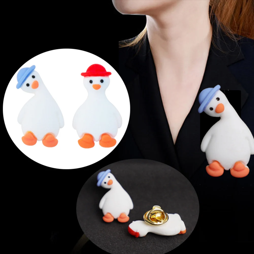 

Lovely Animal Resin Pin Custom Goose Duck Crooked Head Brooch Bag Lapel Pin Cartoon Funny Badge Jewelry Gift For Kid