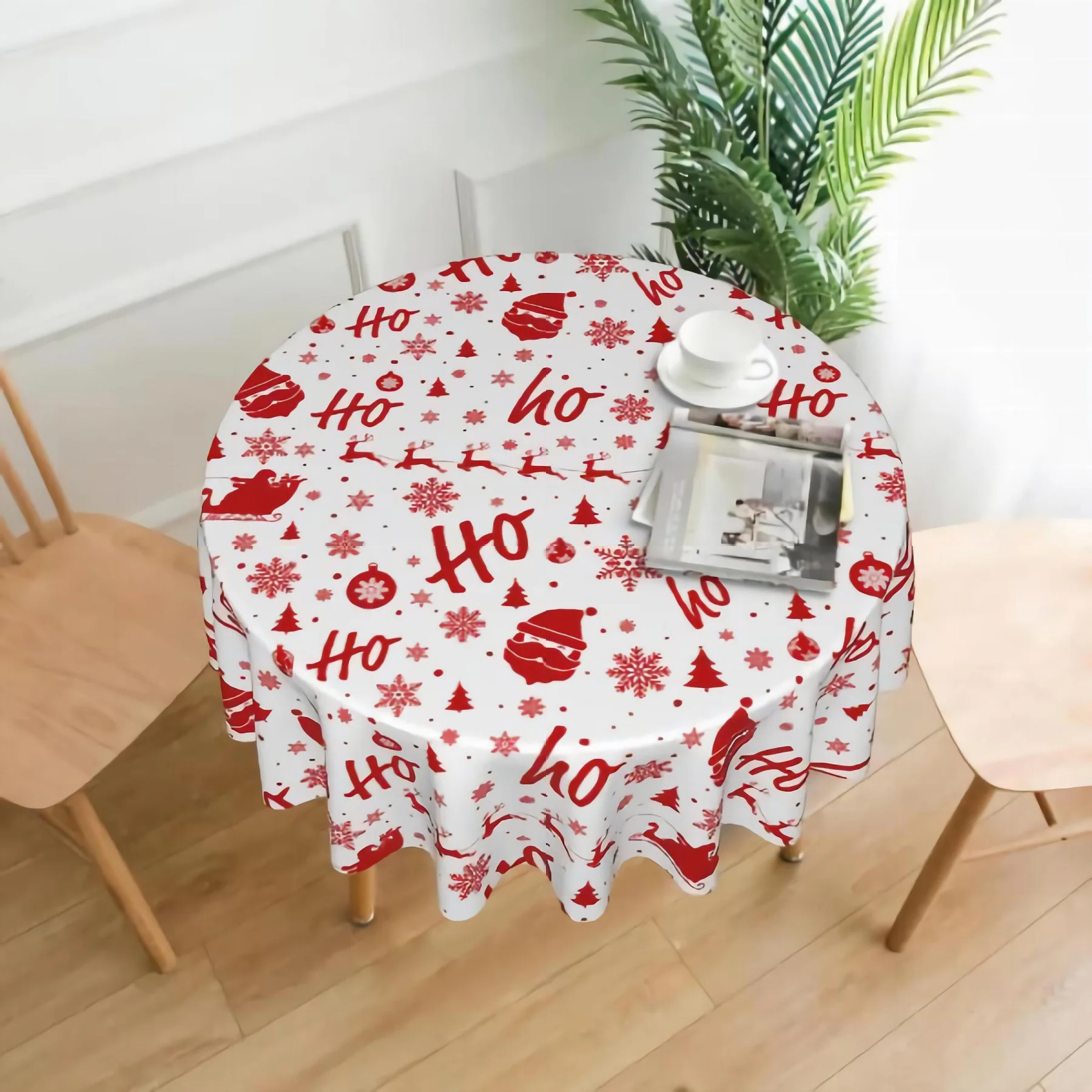

Lovely Christmas Round Table Cloth Waterproof Resistant Wrinkle And Washable Table Cover 150 CM Diameter
