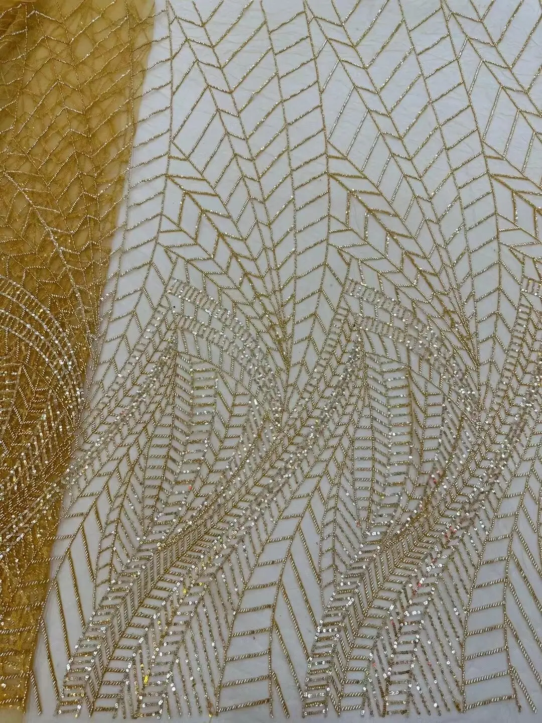 

Nigerian Beaded Embroidery Lace ZH-13069612 High Quality French Net Sequins Tulle African Lace Fabric for Luxury Wedding Party