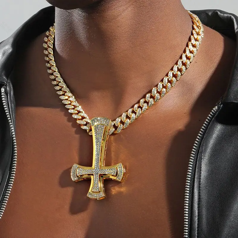 

Цепочка кубинская с кулоном Иисуса для мужчин и женщин, сверкающее ожерелье с кулоном в виде креста, Ювелирное Украшение в стиле хип-хоп, хороший подарок