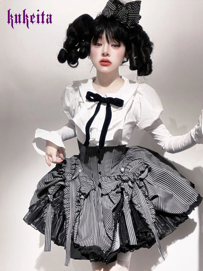 Комплект Kukeita Gothic Lolita из 2 предметов: черно-белая блузка с длинными рукавами и милая пышная мини-юбка в полоску с завышенной талией, винтажный наряд в стиле принцессы (art.: 3920d92ea33a2) - 3920d92ea33a2