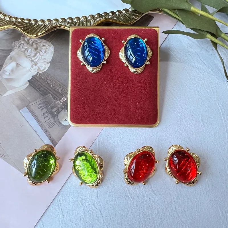 

Baroque wind real gold plating color glass palace restoring ancient ways is the silver earrings ear clip accessories