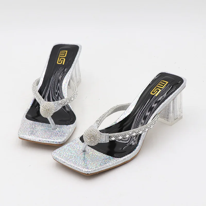 Шлепанцы женские на высоком каблуке квадратный носок сланцы большие размеры