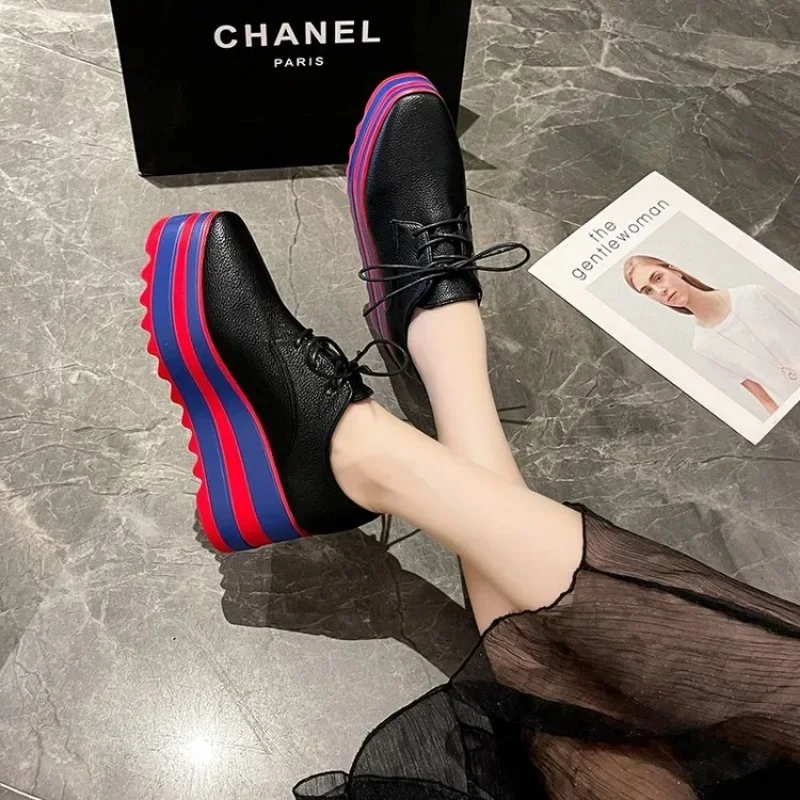 Женские мокасины на плоской подошве туфли-лоферы платформе со шнуровкой большой