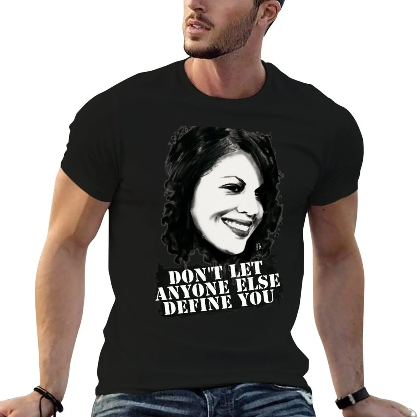 Фото Sara Ramirez - футболка Don't let anyone else define you, мужская футболка, летняя черная хлопковая футболка, однотонная мужская футболка №1