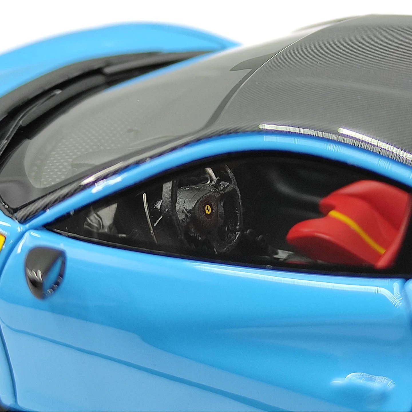 Фото Модель автомобиля JCM 1:43, синий суперкар Ferrari 488 из смолы, классические игрушечные машины, ностальгия, подарки для взрослых, сувенир, статичная модель для демонстрации. №3