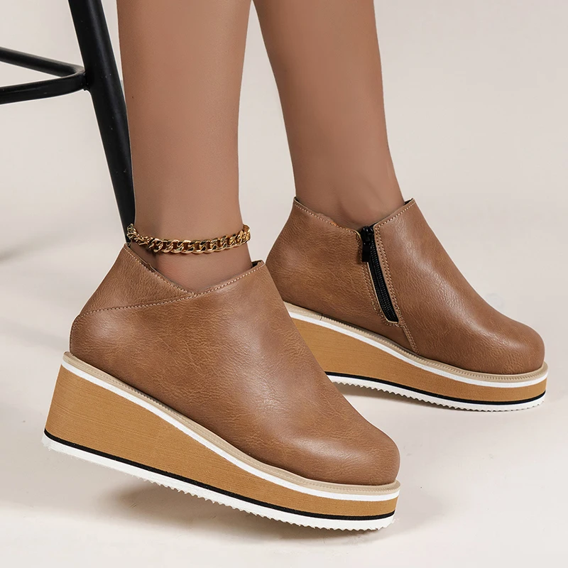

2022 New Women Ankle Boots Side Zip Goth Platform Boots Wedges Round Head Fashion Booties Solid Color Casual Women Shoes Zapatos