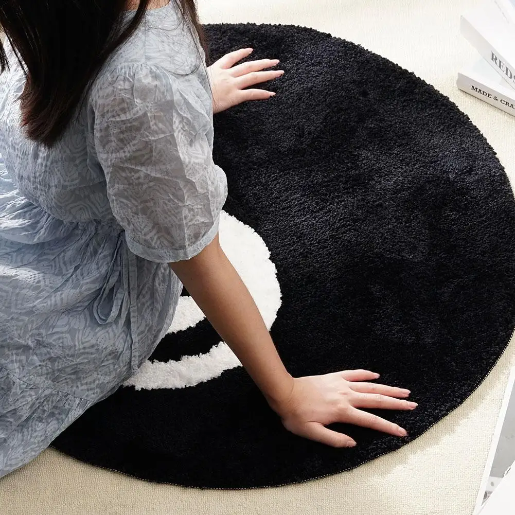 

LAKEA Halloween 8 Ball Rug Indoor Home Decoration Spooky Mat Horror Rug Accent 8 Halloween Gifts Soft Ball Movie Round Tuft Z1S2