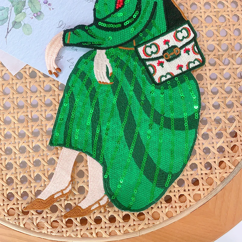 Нашивки с вышивкой для девочек тканевые мультяшными персонажами и блестками