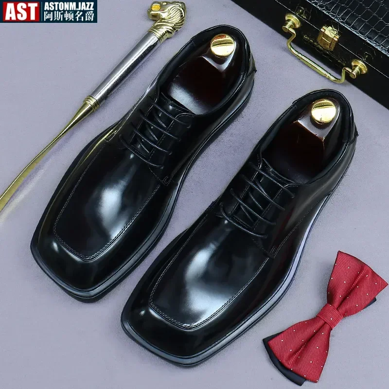 Мужские модельные туфли из лакированной коровьей кожи роскошные качественные