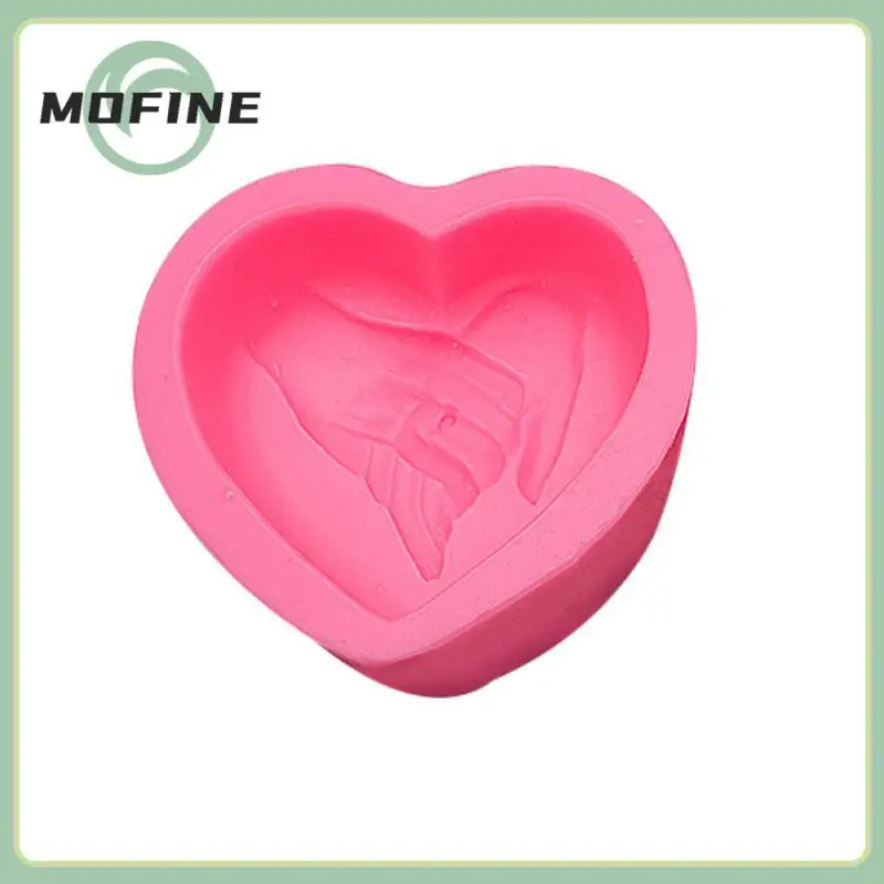 

Mothers Day Mould Tools 3d Diy Form Silicone Soap Mold Holding Hands Sugar-turning Foadant Soap Handmade Decorating Baking Tool
