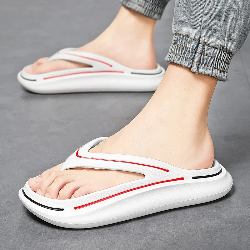 

Summer Outdoor Beach Shoes for Men Non Slip Platform Bathroom Men's Slippers Fashion Light Soft Sole Casual Men's Flip Flops