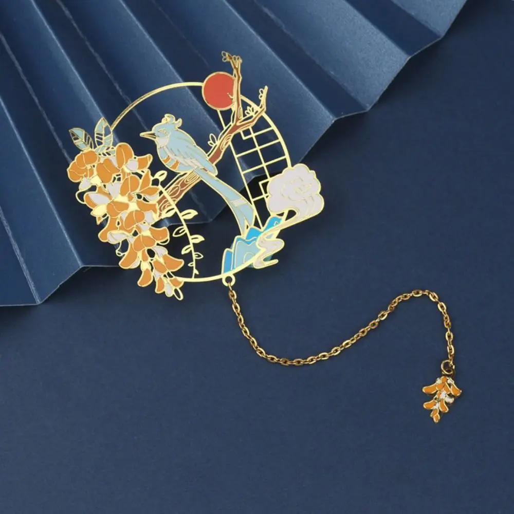 

Chinese Style Metal Bookmarks Retro Book Mark Pendant Students Reading Supplies School Office Stationery