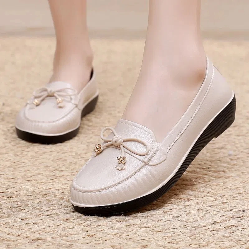 2022 New Loafers Fashion Ladies Flat Shoes Soft Leather Comfortable Women Moccasins Bowknot Shallow Flats Female Non-slip Shoes
