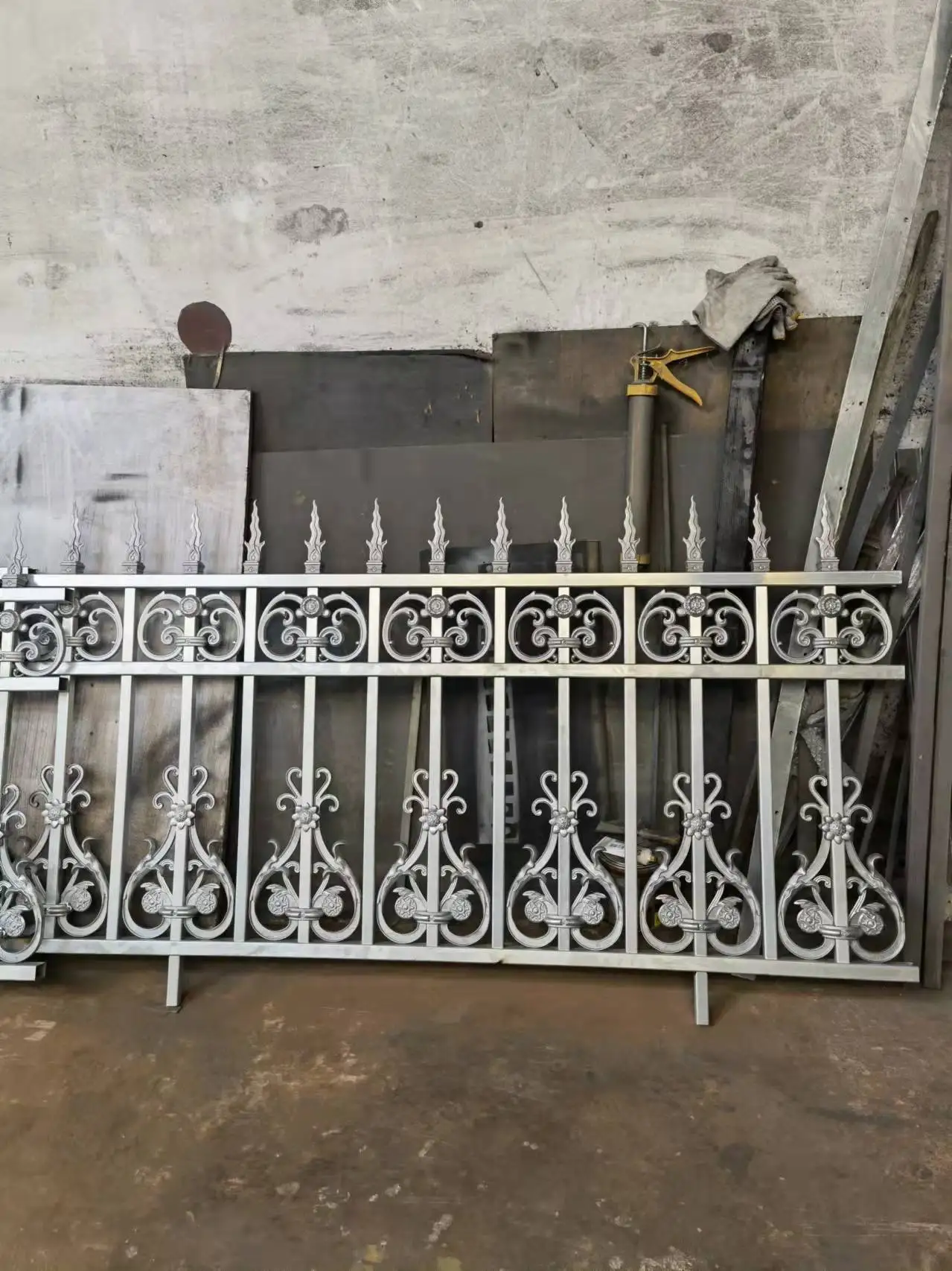 

Вилла, алюминиевая стальная панель, металлический домашний садовый забор, деревенские кованые железные ворота, дизайн