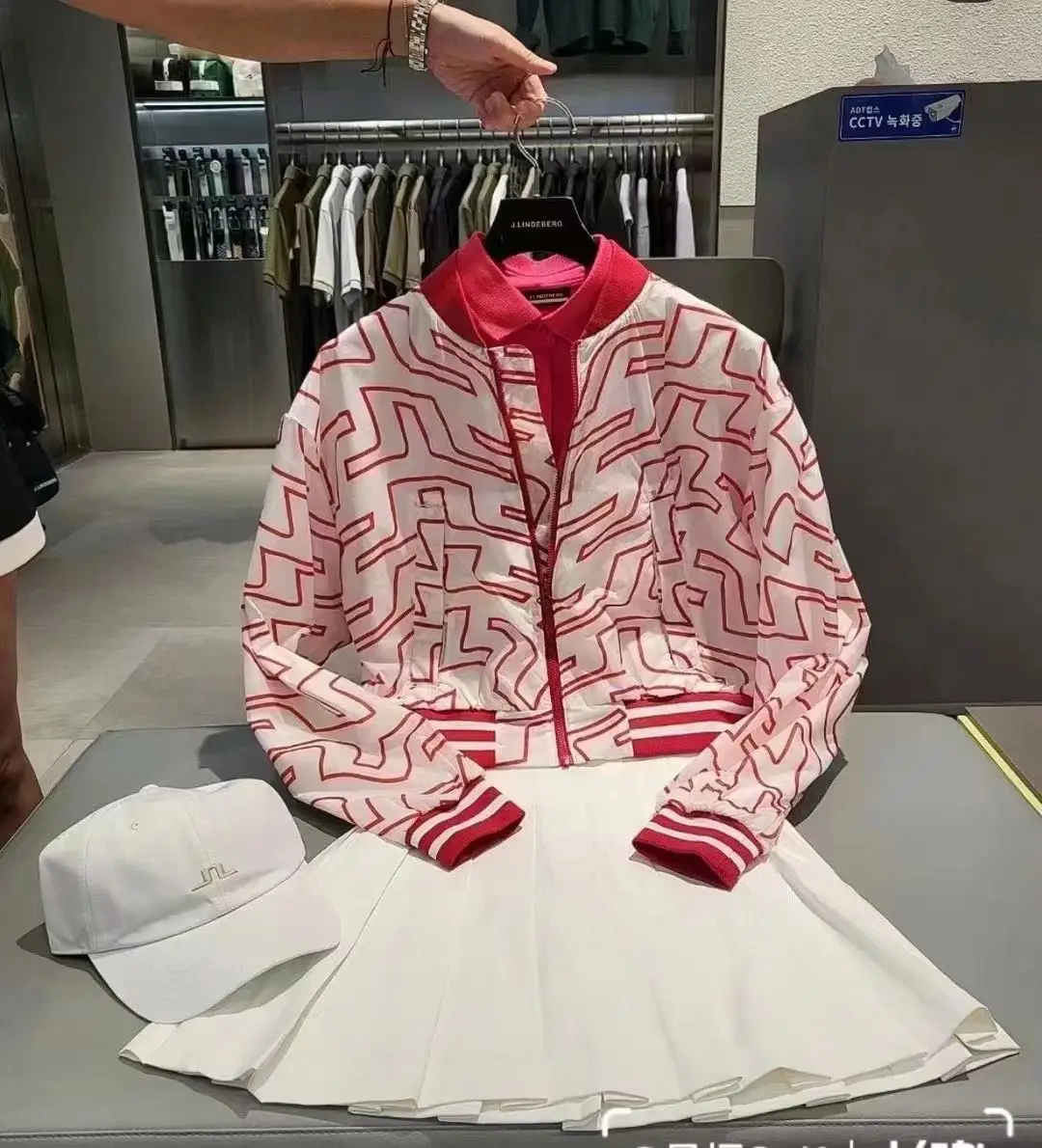 

2022 Golf Jacket Golf Ladies Jacket Windproof Jacket