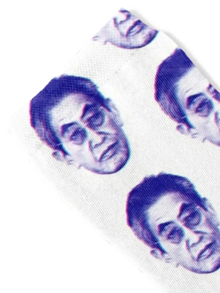 Модные женские носки для снежной погоды