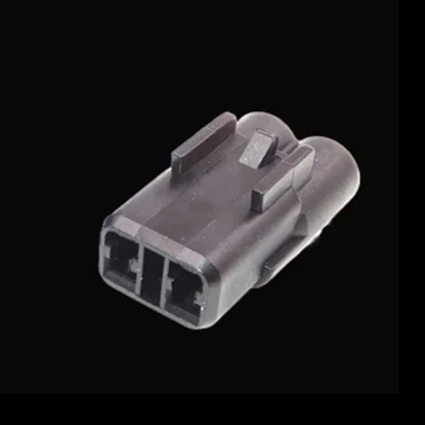 

Автомобильный разъем реверсивного радара DJ7025F-2.2-11 / DJ7025F-2.2-21