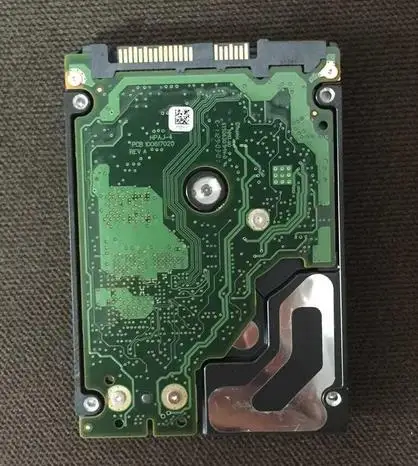 

100% новый в коробке 3 года гарантии 900G 2,5 дюйма 10K 64M SAS ST9900805SS требуется больше фото под углом, пожалуйста, свяжитесь со мной