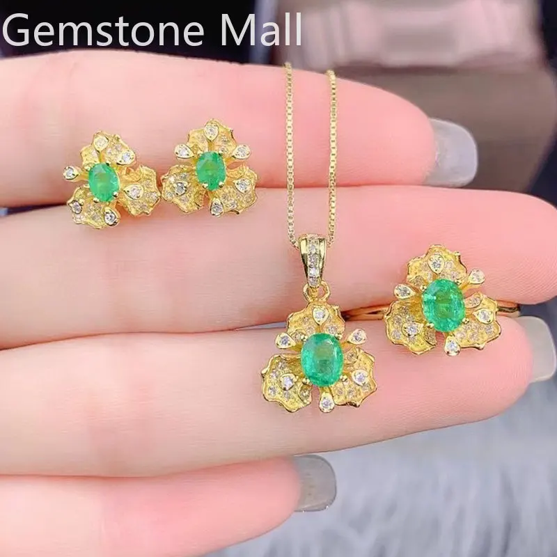 

Total 1.2ct Natural Emerald Jewelry Set 4mm*5mm Colombia Emerald 925 Silver Rinmg Earrings Pendant with 3 Layers Gold Plating