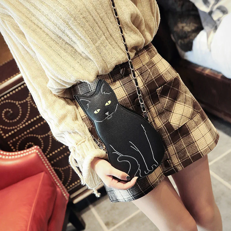 2023 New Cute Black Cat Chains Shoulder Bags Designer Messenger Bag Luxury Pu Leather Crossbdoy Bag Lady Harajuku Small Purses