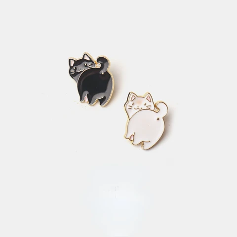 Милые металлические броши с изображением мультяшного кота для влюбленных Парные черные белые коты мини-значки для детей и взрослых