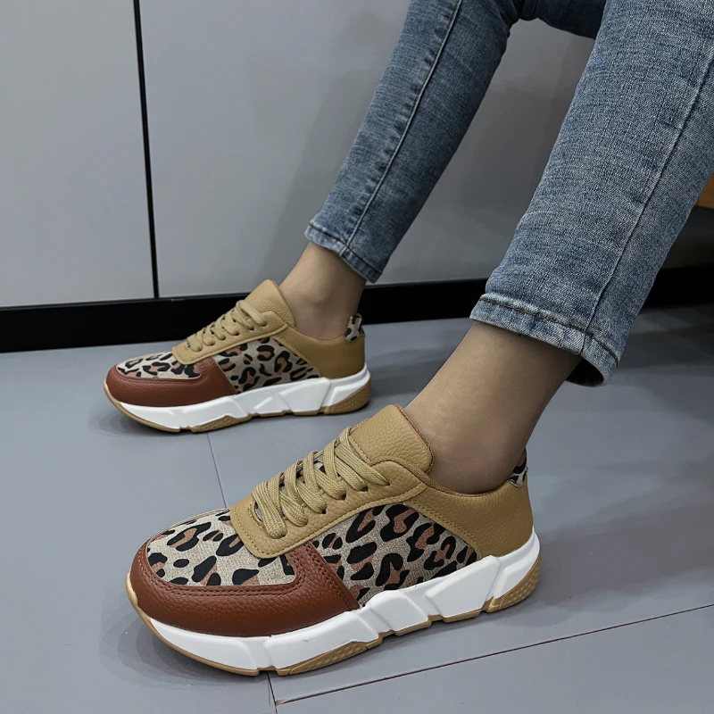 

Женские кроссовки на платформе, с леопардовым принтом, на шнуровке, Вулканизированная подошва, повседневная обувь, 2023