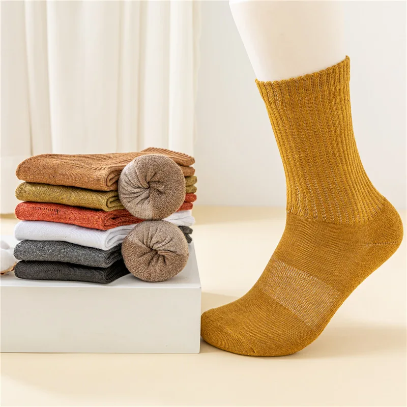

Socks Ladies Autumn and Winter Mid-tube Socks Lengthened and Thickened Warm Winter Solid Color Cotton High Tube Stockings
