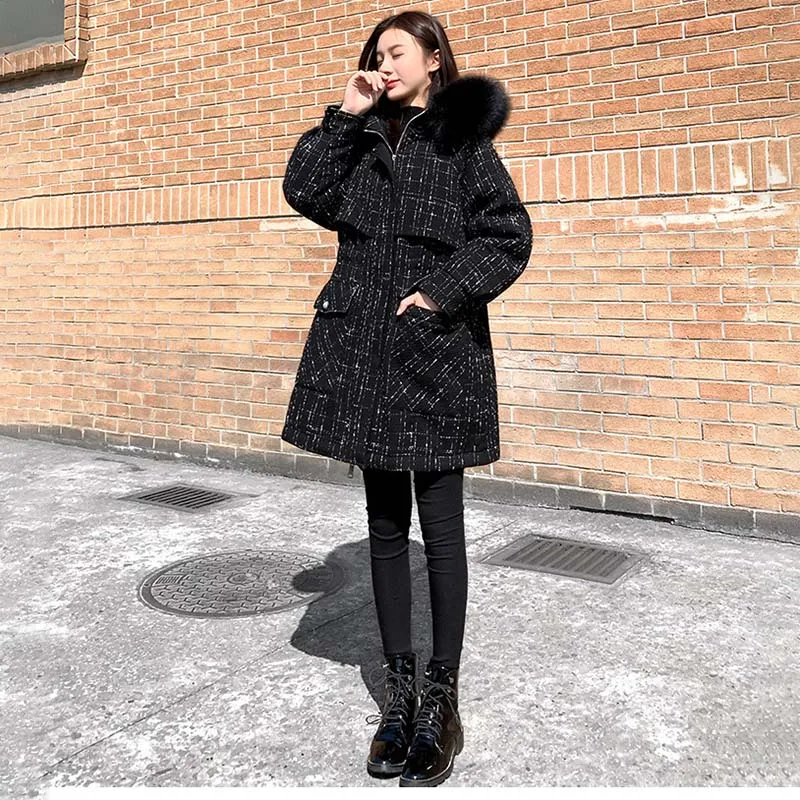 

White duck down parka women's 2022 winter mid-length korean style coat