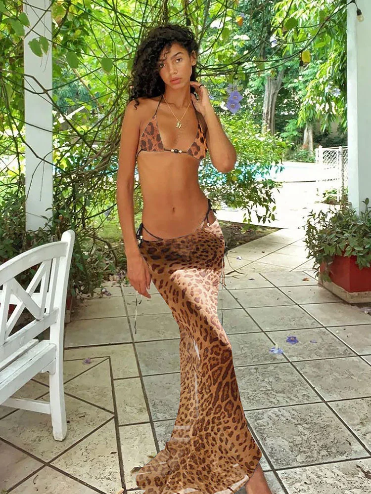 

Сексуальный комплект бикини с леопардовым принтом из 3 предметов 2023 летняя пляжная одежда Треугольные бикини купальник с пляжной юбкой купальник накидка A1554