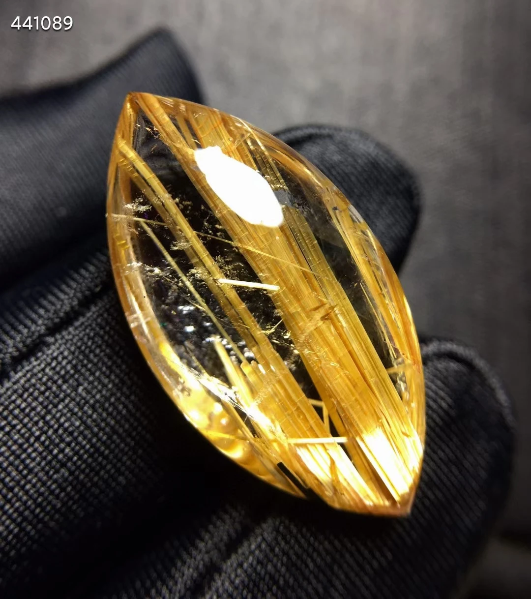 

Natural Gold Rutilated Quartz Pendant Water Drop Necklace 29*15.2*10mm Brazil 18K Gold Rutilted Women Men Jewelry AAAAAAA