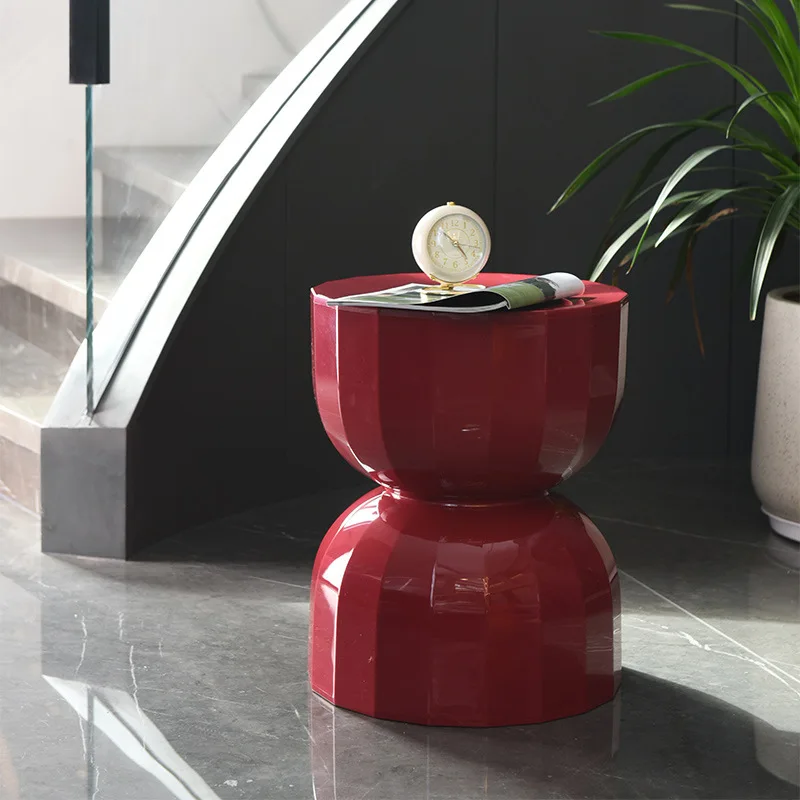 Креативная скандинавская сторона в виде песочных часов с несколькими углами