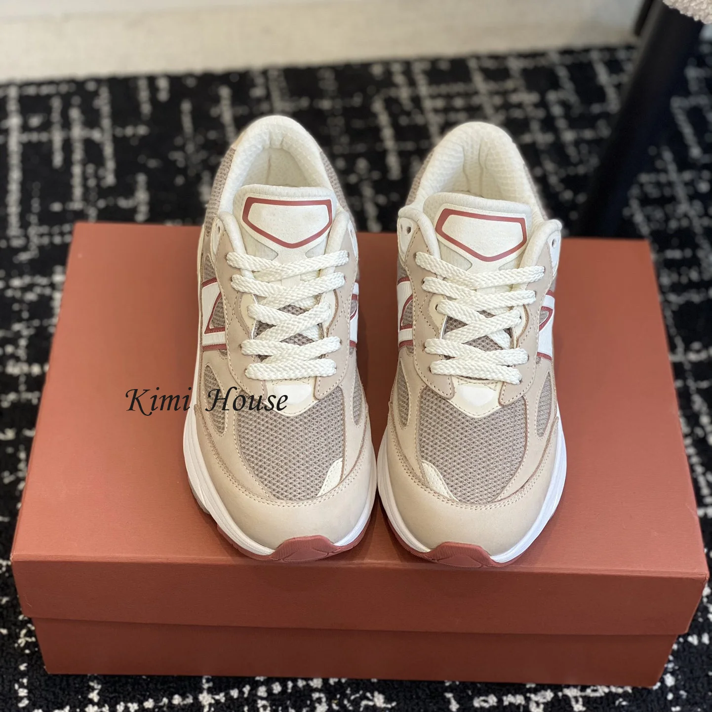 2024 Горячие мужские и женские модные классические кроссовки из дышащей сетки на