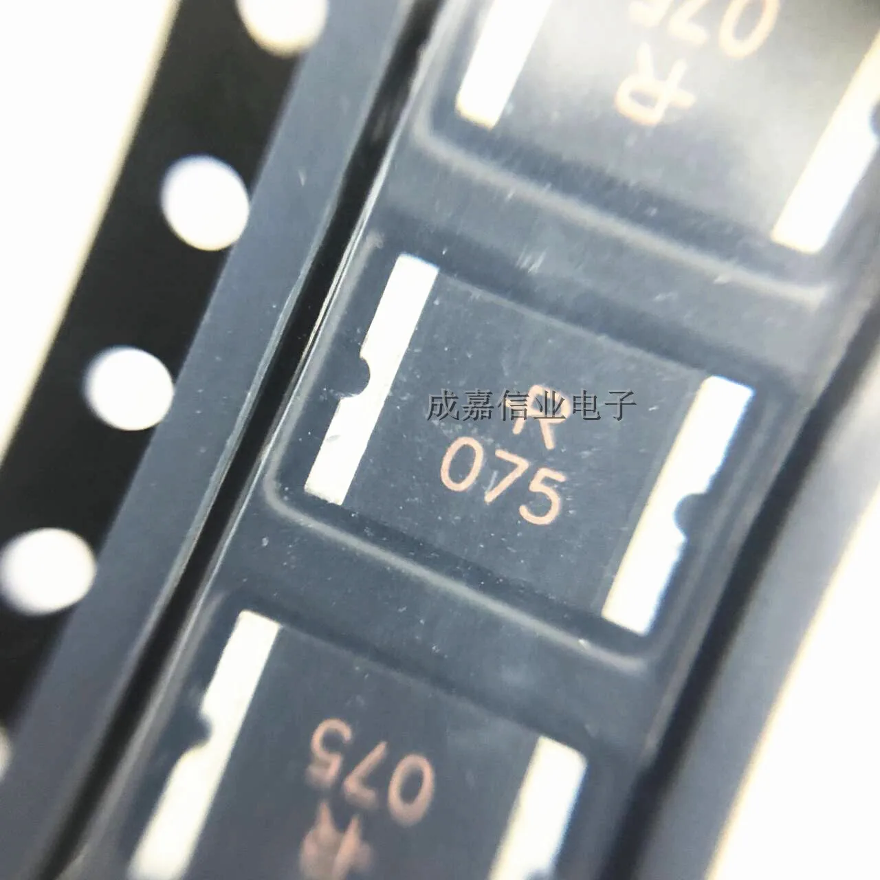 10 шт./лот SMD2920P075TF 2920 30 в ма PPTC самовосстанавливающийся предохранитель