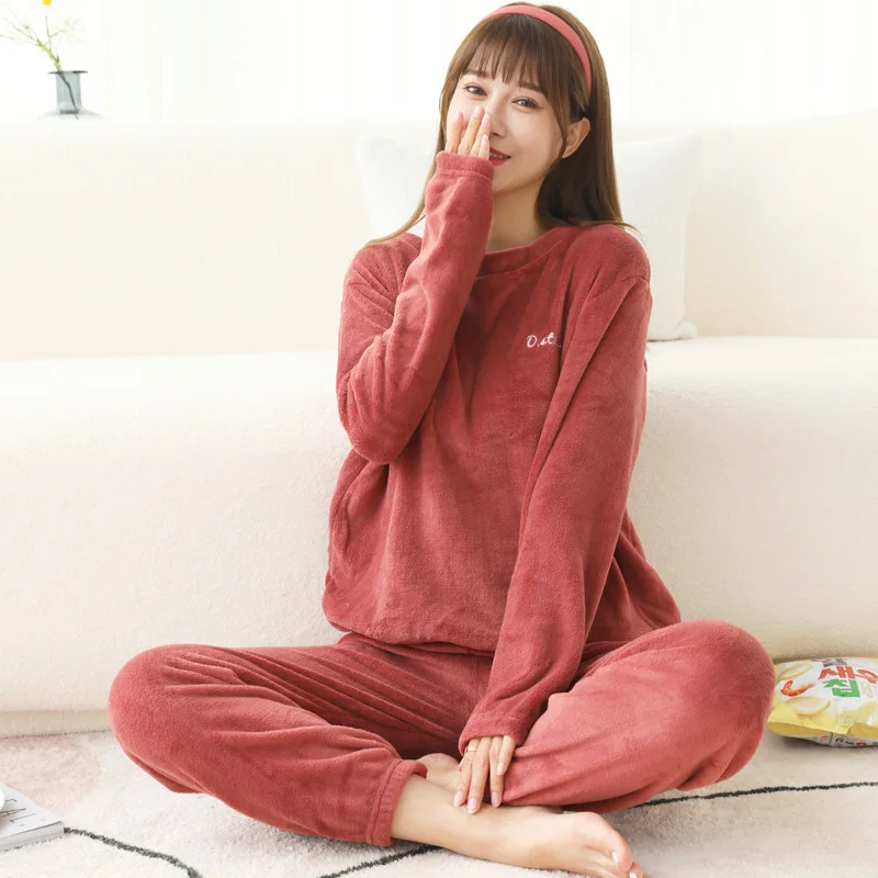 Autumn Winter Warm Flannel Pajamas for Women Students Cute Plus Velvet Thicken Loose Sleepwear Set Coral Velvet Home Clothes