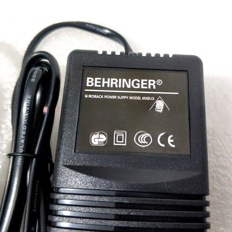 Для нового внешнего адаптера питания XENYX микшер BEHRINGER 502 802 с 3 стежками