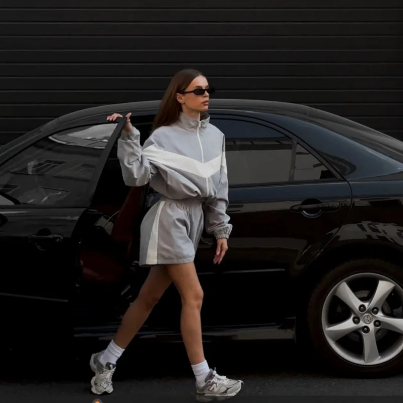 Комплект женский спортивный из двух предметов повседневная куртка с длинным