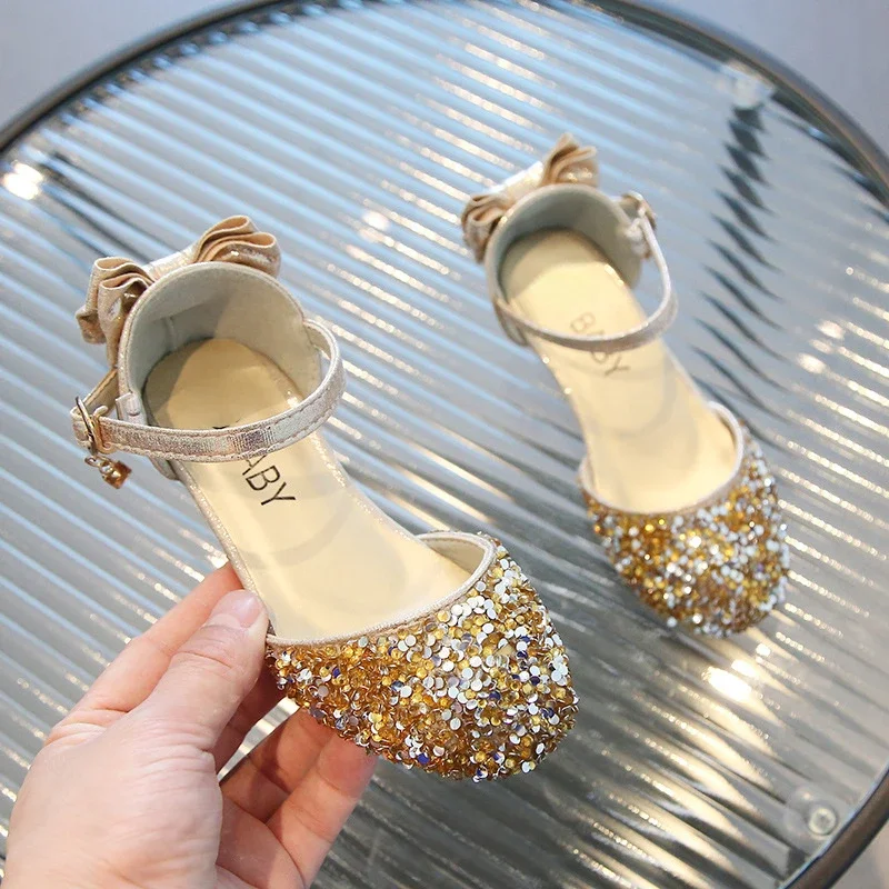 Модная детская кожаная обувь 2023. Танцевальная принцессы на высоком каблуке и