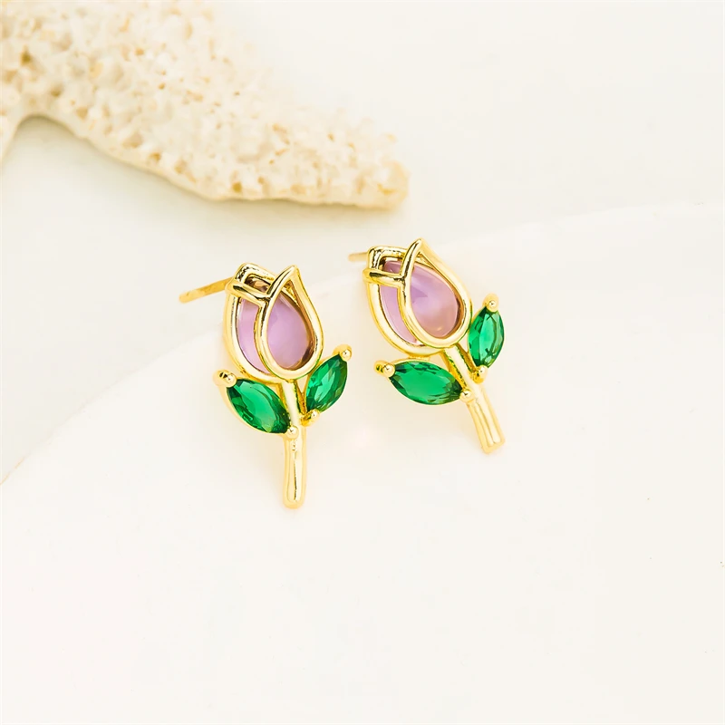 Женские серьги-гвоздики в виде цветка